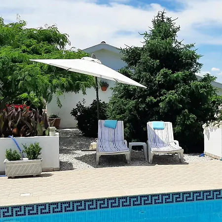 A Casa Francesa Holiday home Anceriz